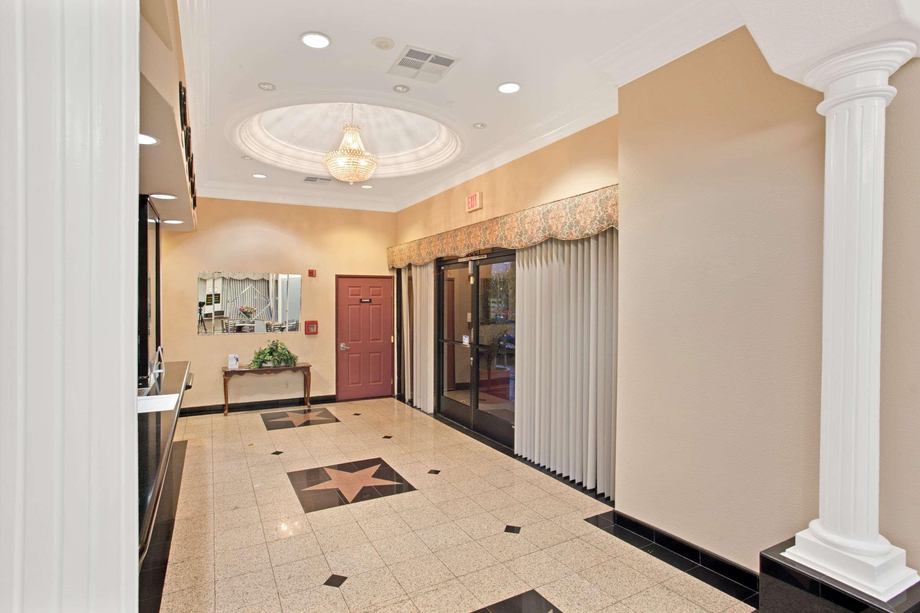 Super 8 By Wyndham Hollywood/La Area Μοτέλ Λος Άντζελες Εξωτερικό φωτογραφία